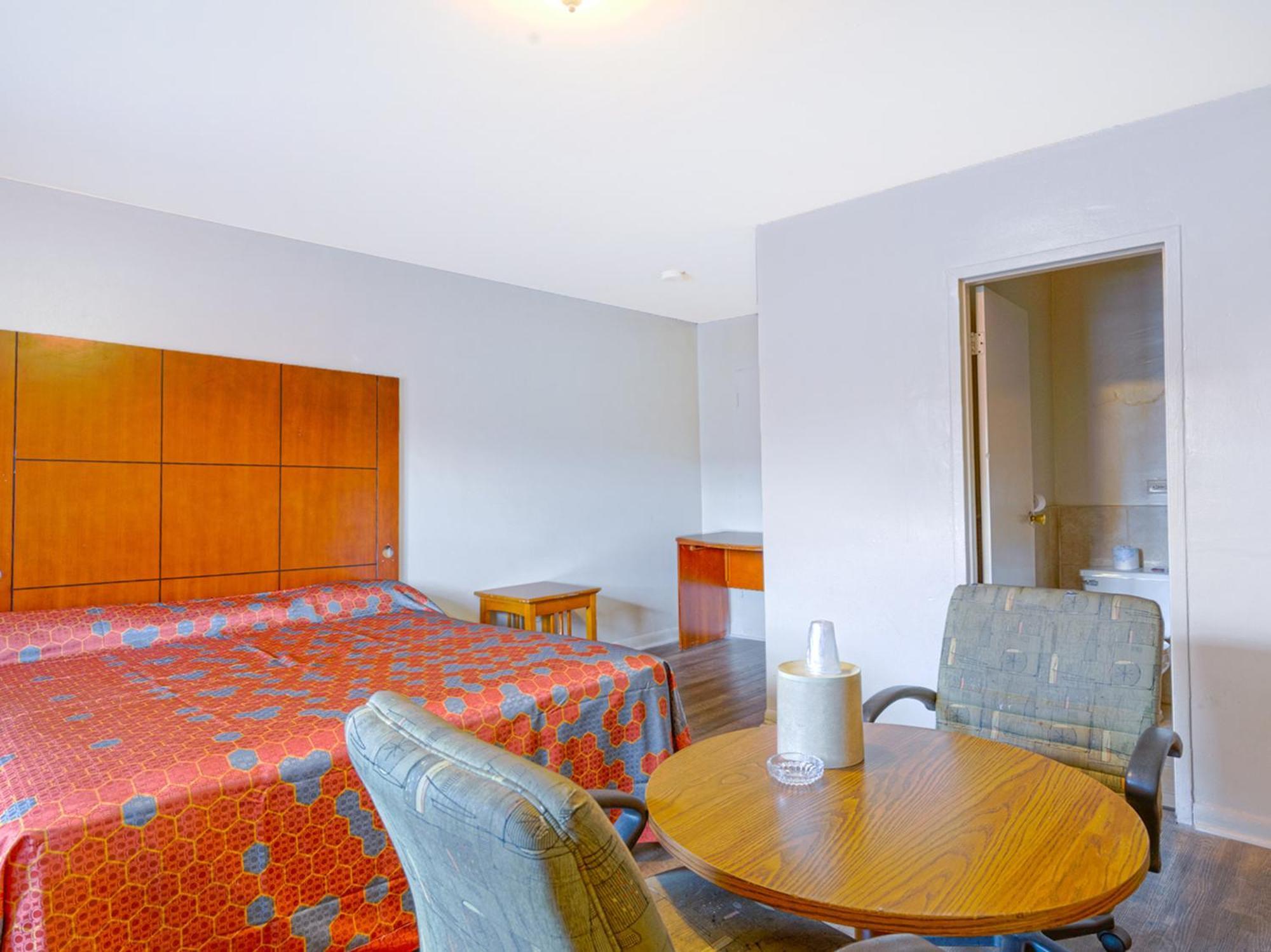 Manor Motel By Oyo Near Oak Brook Chicago Westchester Hillside Bagian luar foto
