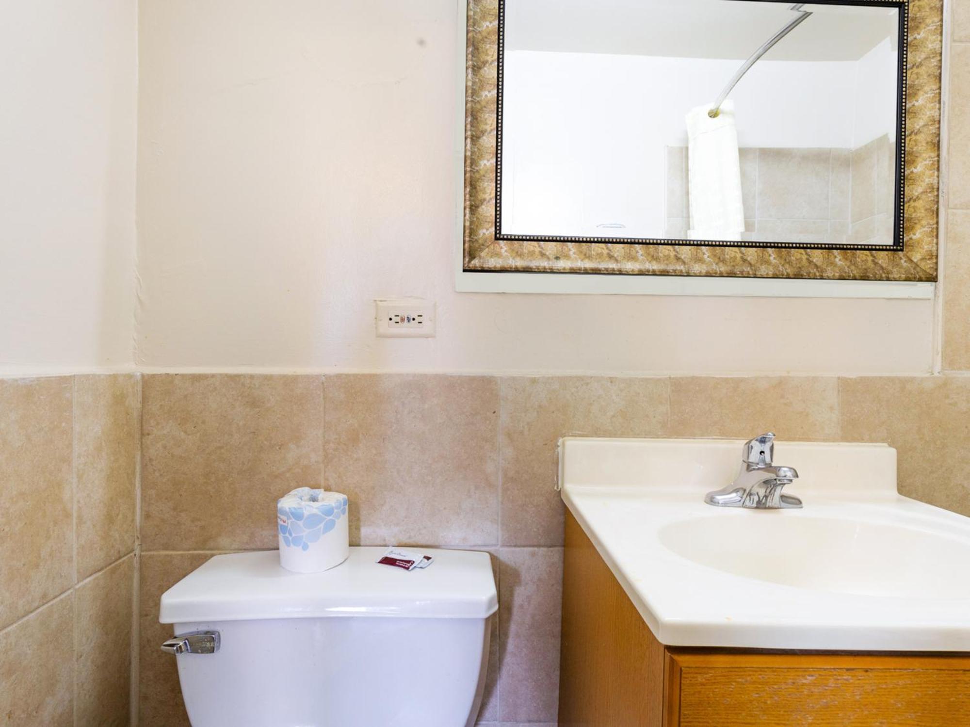 Manor Motel By Oyo Near Oak Brook Chicago Westchester Hillside Bagian luar foto