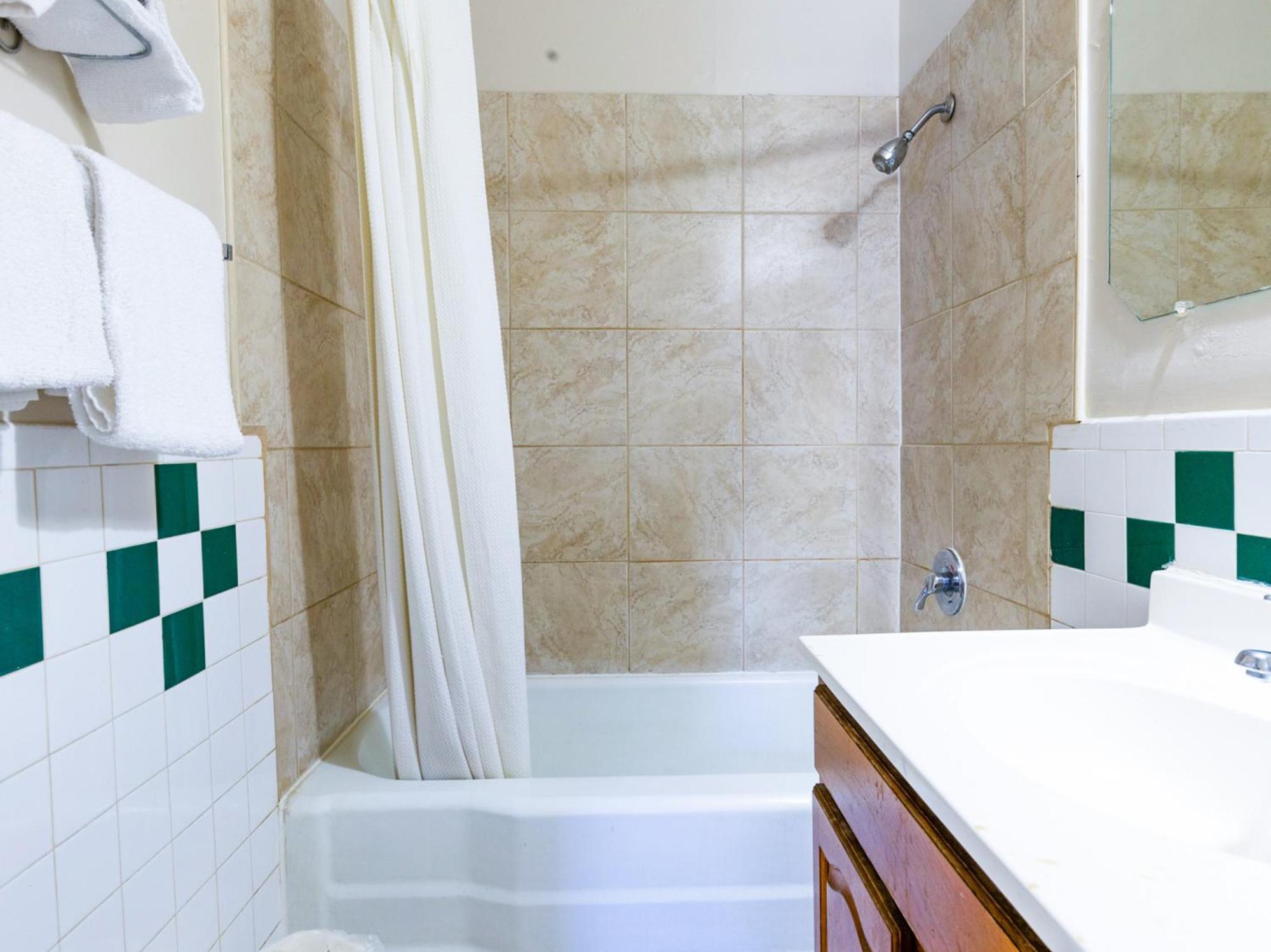 Manor Motel By Oyo Near Oak Brook Chicago Westchester Hillside Bagian luar foto