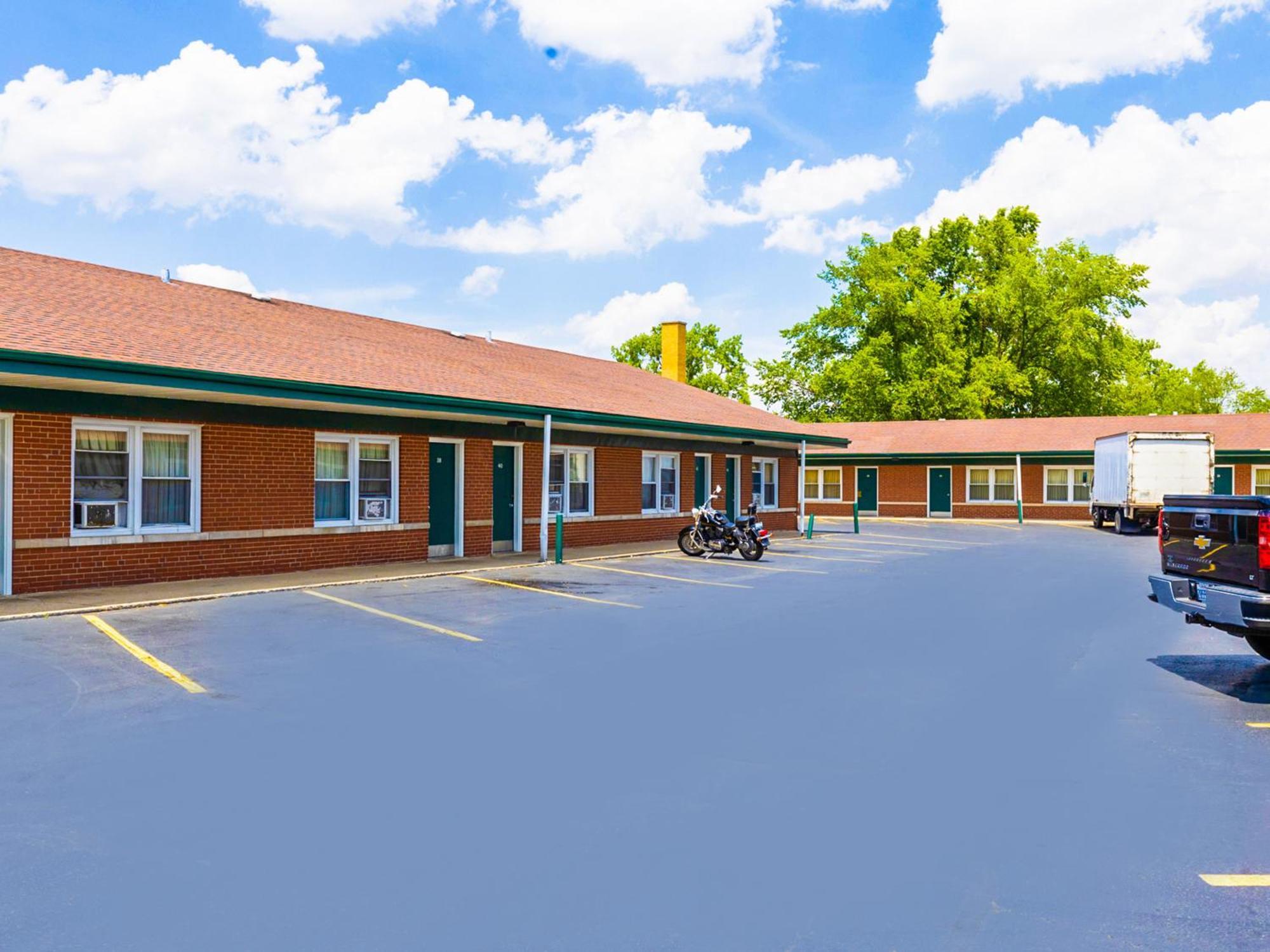 Manor Motel By Oyo Near Oak Brook Chicago Westchester Hillside Bagian luar foto